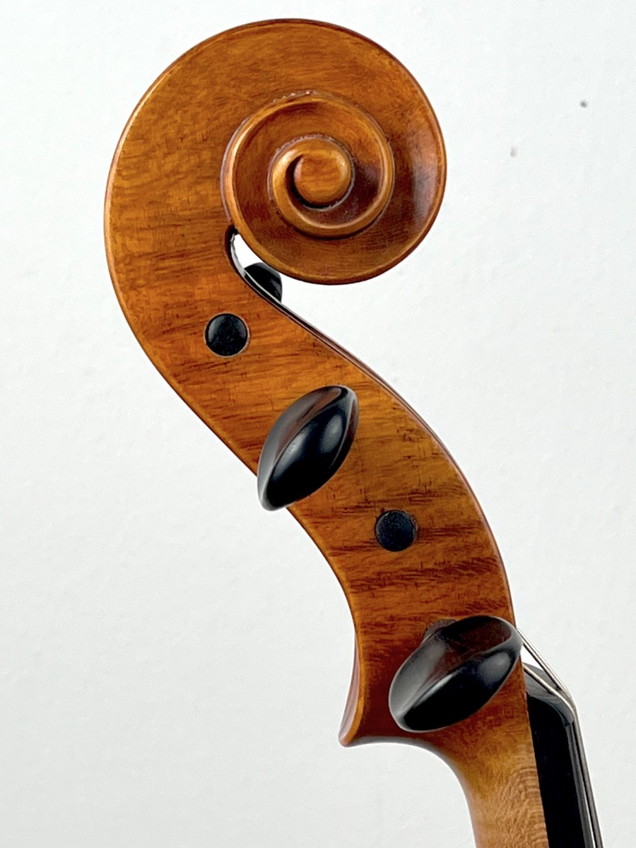 Studio Violin ANDREAS J MAGES 2000 scroll
